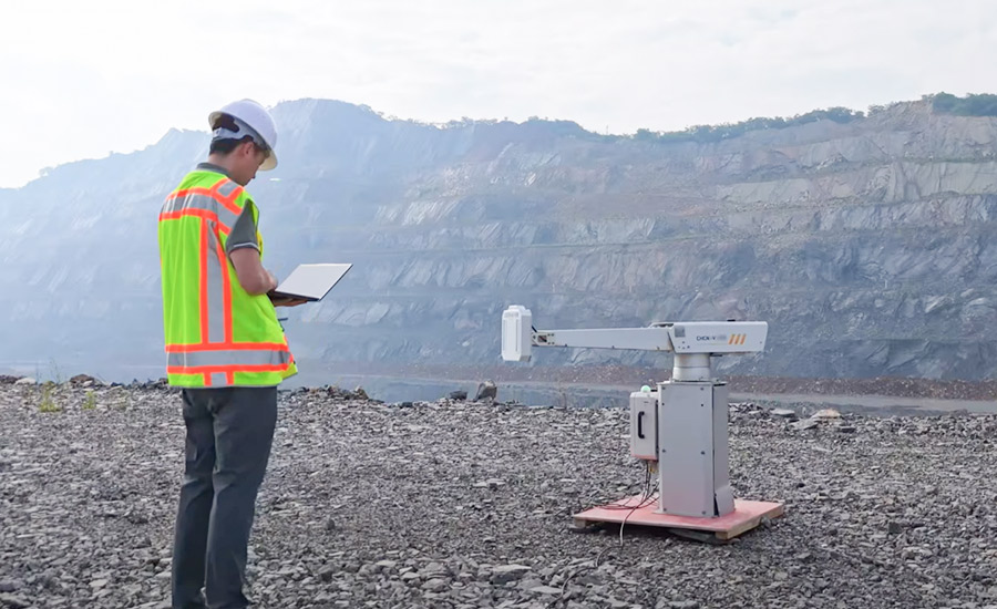 An engineer is commissioning a newly installed PS-2000